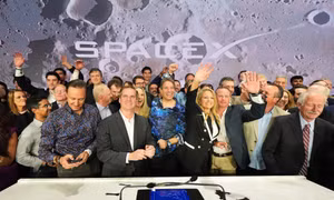 SpaceX lập kỷ lục IPO, tài sản Elon Musk vượt 1.000 tỷ USD