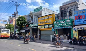 Vụ nghi ngộ độc bánh mì ở Đồng Tháp: 93 ca nhập viện, 1 bệnh nhân chuyển lên TP.HCM