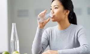 7 lợi ích sức khỏe khi uống đủ nước mỗi ngày