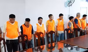 Triệt phá đường dây cá độ World Cup giao dịch hơn 2 tỉ đồng