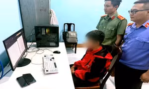 Nam sinh lớp 10 ‘hack’ hệ thống tiêm chủng quốc gia, bán 20 triệu dữ liệu cá nhân