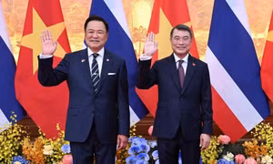 Thủ tướng Chính phủ Lê Minh Hưng hội đàm với Thủ tướng Thái Lan Anutin Charnvirakul