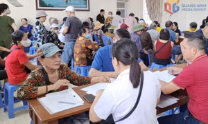 Thúc đẩy thanh toán không dùng tiền mặt trong chi trả lương hưu, trợ cấp BHXH
