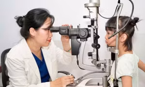 Bộ Y tế: Trẻ dưới 6 tuổi phải khám sức khỏe định kỳ ít nhất một lần mỗi năm