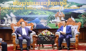 Bí thư Tỉnh ủy Quảng Ninh hội kiến Bí thư Tỉnh ủy Xay Nhạ Bu Ly (Lào)