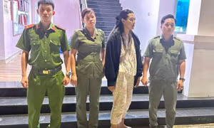 Bắt đối tượng truy nã lẩn trốn tại nhà dân ở Gia Lai