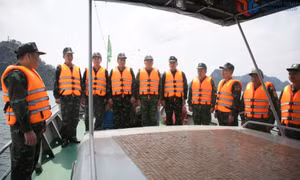Đảm bảo an toàn cho hoạt động tham quan, lưu trú trên vịnh Hạ Long