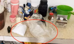 Phát hiện cơ sở sản xuất bánh ú trộn hàn the