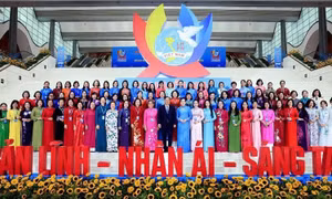 Đại hội đại biểu Phụ nữ toàn quốc lần thứ XIV bế mạc và thành công tốt đẹp