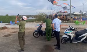 Lại phát hiện có diều tại Nội Bài, nhiều chuyến bay phải tạm dừng cất cánh