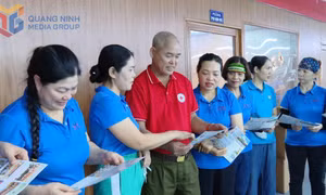 Tuyên truyền ATGT cho người lao động