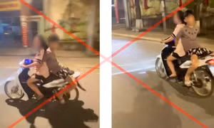 Ngồi ngược trên xe máy để 'sống ảo', thiếu niên và chủ xe bị phạt 15 triệu đồng