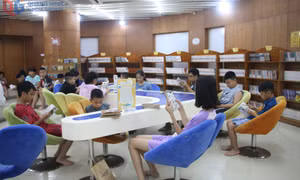 Thu hút thiếu nhi vào không gian đọc sách ngày hè