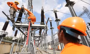 Bộ Công Thương đề xuất cơ chế giá mới với khách hàng dùng điện sinh hoạt