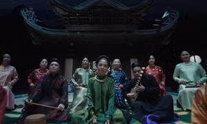 Ca nương Kiều Anh đưa đại gia đình 7 đời ca trù vào MV 'bom tấn'