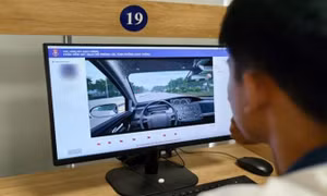 Bỏ bài thi mô phỏng tình huống giao thông trên máy tính từ ngày 1/7/2026