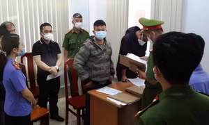 Bắt Chủ tịch Hội Nông dân huyện Đắk R’Lấp
