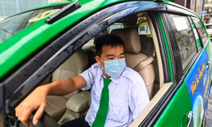 Cước taxi có tăng theo giá xăng?