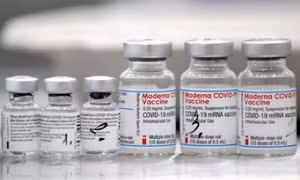 Mỹ công bố dữ liệu về hiệu quả khi tiêm trộn vaccine J&J và Moderna