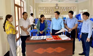 Củng cố, tăng cường mối quan hệ mật thiết giữa Đảng, Nhà nước với Nhân dân