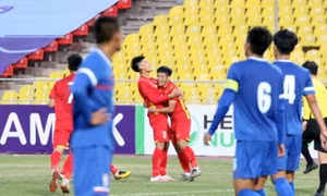 Việt Nam thắng nhọc trận đầu vòng loại U23 châu Á