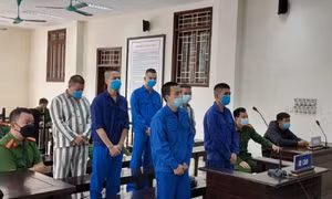 Chém tài xế tổn thương 44% sức khoẻ, con nuôi Đường 'Nhuệ' bị tuyên 8 năm tù
