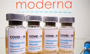 Iceland đình chỉ sử dụng vaccine Moderna
