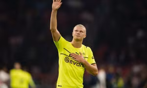Dortmund thua 0-4 khi Haaland tịt ngòi