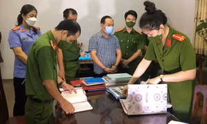 Bắt tạm giam Chủ tịch HĐQT CTCP môi trường và quản lý đô thị Tuyên Quang