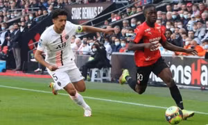 PSG thua trận đầu dù Messi đá chính