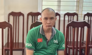 Cướp điện thoại rồi dùng tài khoản mạng xã hội của nạn nhân để lừa đảo