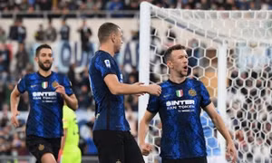 Inter sập bẫy trên sân của Lazio