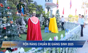 Rộn ràng chuẩn bị Giáng sinh 2025