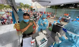 Gần 18.000 người ở TPHCM đã tiêm vắc xin Sinopharm