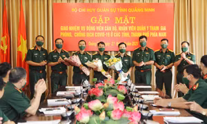 Giao nhiệm vụ cho lực lượng quân y tham gia hỗ trợ các tỉnh, thành phố phía Nam phòng, chống dịch