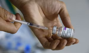 Ưu tiên tiêm vaccine cho phụ nữ mang thai, bà mẹ đang cho con bú