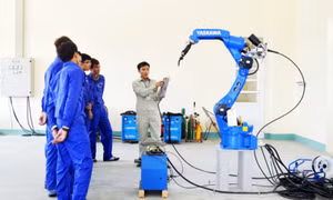 Thêm chính sách thu hút, đào tạo nguồn nhân lực chất lượng cao 