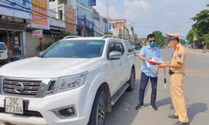 Nhiều tài xế bị phạt vì đi sai lộ trình trong giấy đi đường