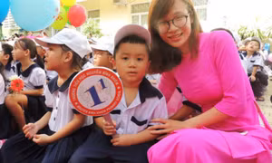 Học sinh tựu trường sớm nhất từ 23/8