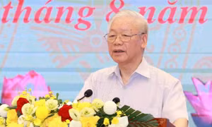 Tổng Bí thư: Phấn đấu thực hiện thắng lợi toàn diện Nghị quyết ĐH XIII