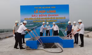 Chính thức hợp long cầu Sông Chanh 2 (TX Quảng Yên)