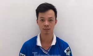 Bắt cán bộ Trung tâm kiểm soát bệnh tật Cao Bằng bán Methadone cho người nghiện.