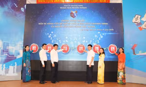 Vươn xa cánh sóng phát thanh Quảng Ninh