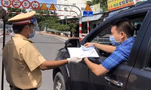 Ngăn chặn tình trạng sử dụng giấy tờ, chứng nhận giả để qua chốt kiểm dịch