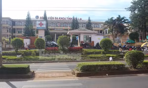 Tổ chức tiêm vắc xin sai quy định, Giám đốc bệnh viện tại Gia Lai bị tạm đình chỉ công tác
