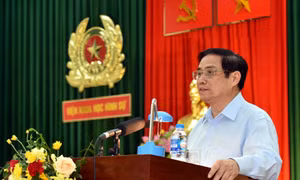 Giữ vững trận địa tuyến đầu vừa phòng chống dịch bệnh, vừa đấu tranh phòng chống tội phạm