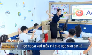 Các lớp học ngoại ngữ miễn phí cho học sinh dịp hè