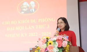 Nữ bác sĩ tận tâm với nghề