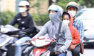 Bắc Bộ ngày nắng nóng, chiều tối có mưa rào và dông vài nơi