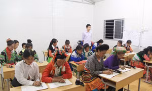 Học viên hoàn thành chương trình xóa mù chữ được xét vào học THCS